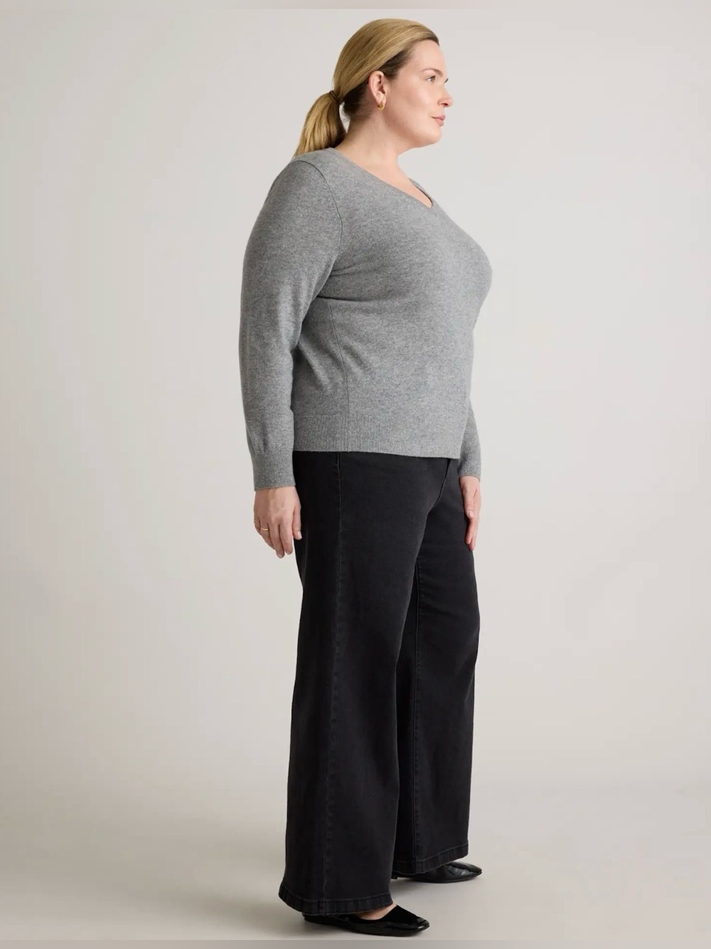 Sutton Cashmere Plus Size Gray Low-V Neck Long-sleeved Sweater 3x